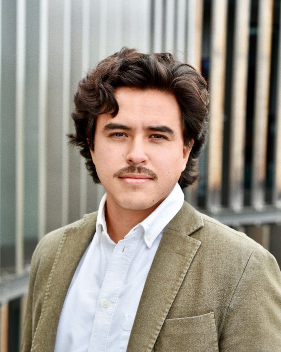 L. Guillermo Woo-Mora